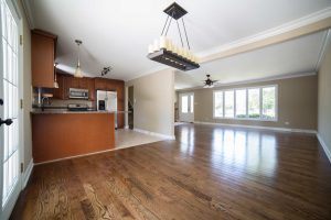 How to choose hardwood flooring for your home?